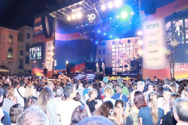 Festival Show
