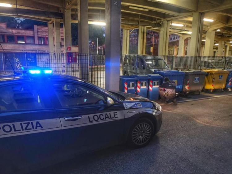 Macchina polizia - Tutto per i bambini In vendita a Pordenone